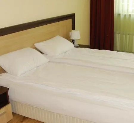 Nevada 3* 潘波洛沃