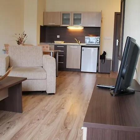 Nevada 3* 潘波洛沃