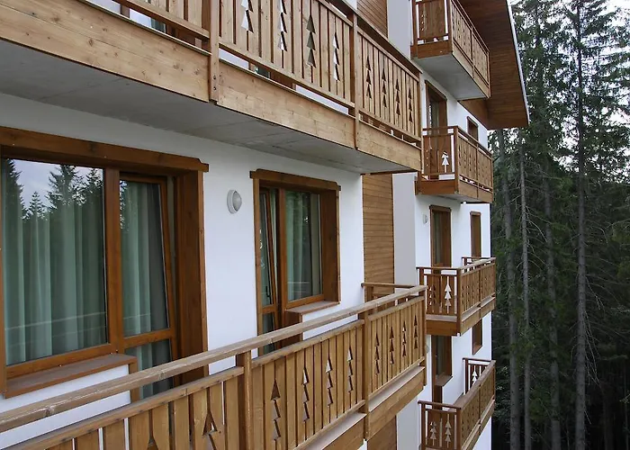 Aparthotel Nevada 3*